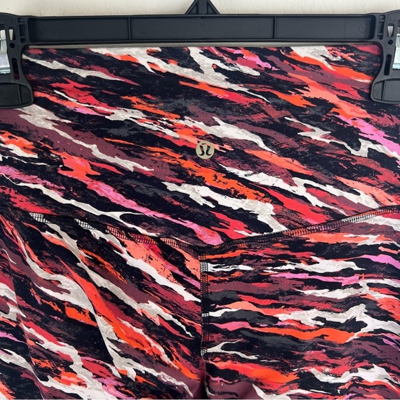 lululemon Align High-Rise Pant 25" in Tiger Tide Smoky Red Multi Size 8 - Picture 5 of 6